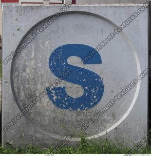 concrete sign letter 0001